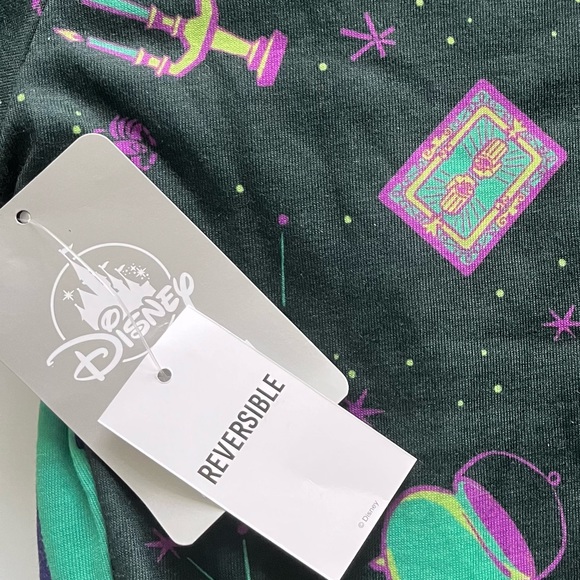 💜🎃  Disney Hocus Pocus. Sanderson Sisters/Binx long sleeve Reversible Sweater - Picture 8 of 15